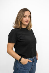 <p>   <strong><span style="color:#cd1719; font-size:20px;">Stuker, Deliah</span></strong><br>   Breaking Up (Lois) </p>